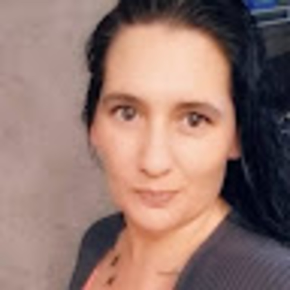 Meet your Posher, Pauline